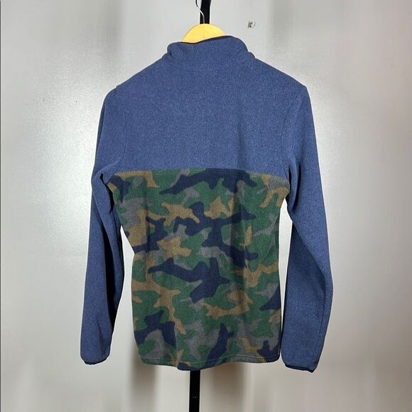 Columbia Blue and Camouflage Pullover - Picture 2 of 6